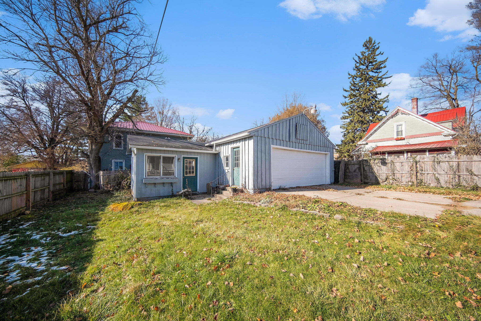 108 Lynn Street Reading, MI 49274 - Photo 26 of 27 Garage