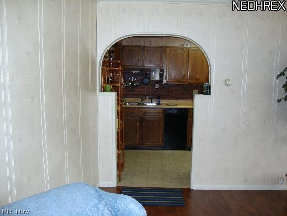 1803 Lake Heights Road Northwest Canton, OH 44708 - Photo 11 of 15 Gallery Image 11
