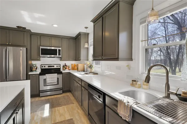 $550,000 | 12 Anita Court, Kingston, NY 12401