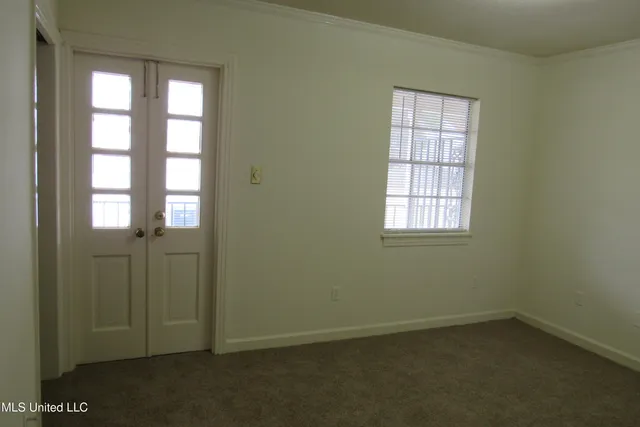 $1,375 | 910 Pinehurst Street, Unit A3, Jackson, MS 39202