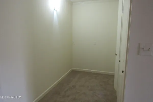 $1,375 | 910 Pinehurst Street, Unit A3, Jackson, MS 39202