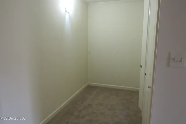 $1,375 | 910 Pinehurst Street, Unit A3, Jackson, MS 39202