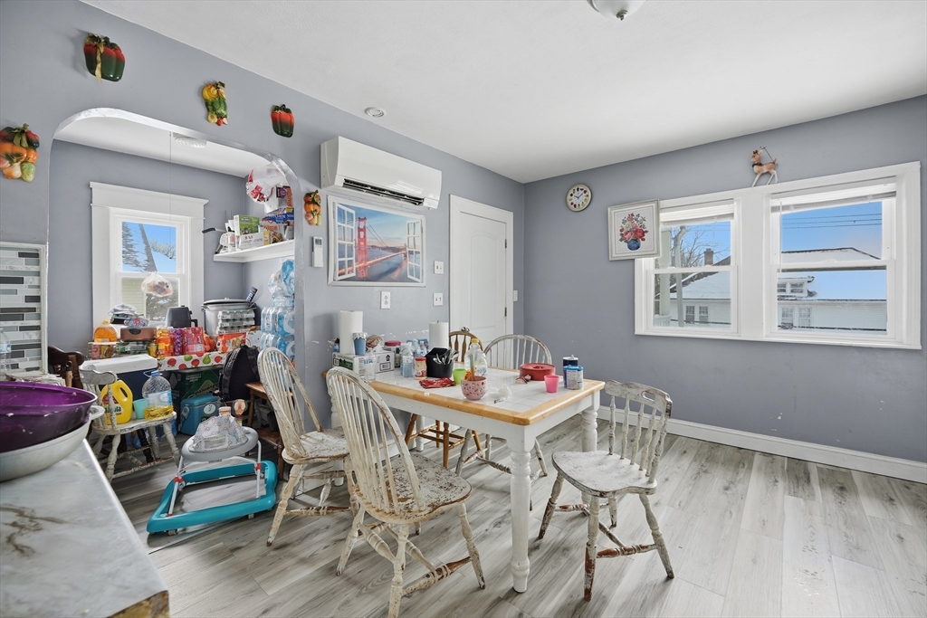 211-213 Chapin Terrace Springfield, MA 01104 - Photo 12 of 13