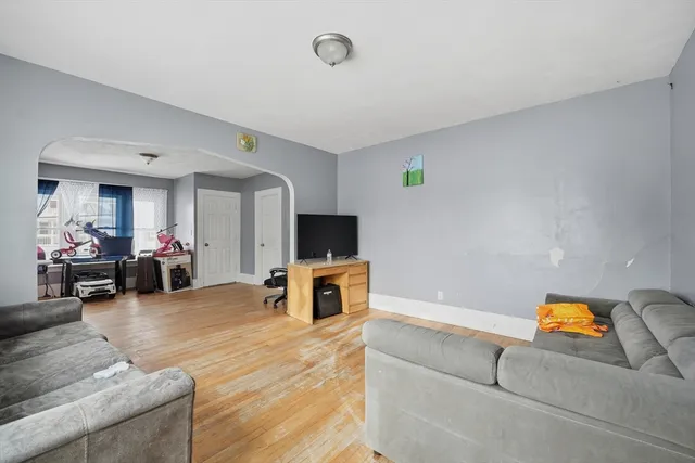 $450,000 | 211-213 Chapin Terrace, Springfield, MA 01104