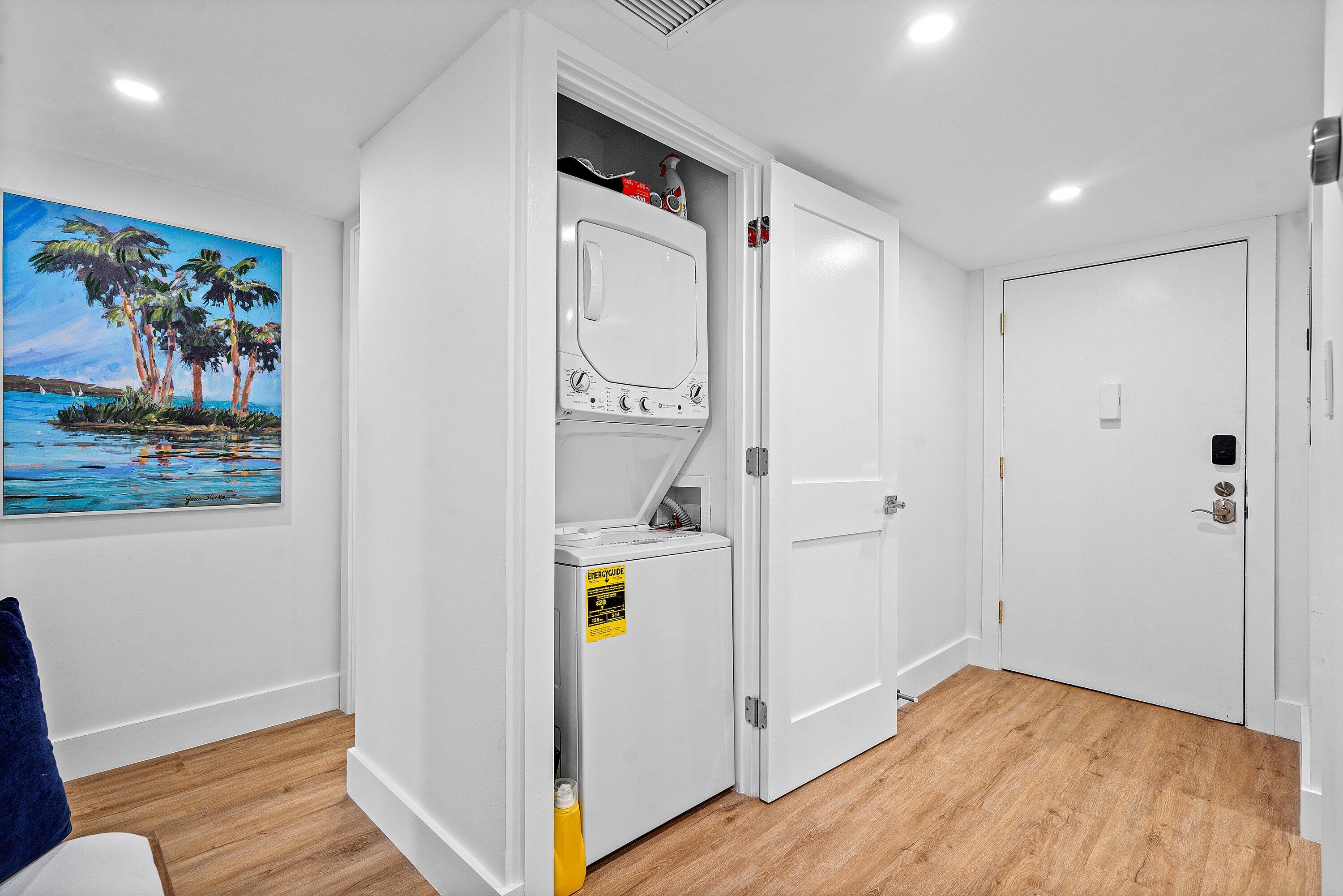 1111 South Ocean Boulevard, Unit 4210 Boca Raton, FL 33432 - Photo 4 of 9 007-1111SouthOceanBoulevard-421-BocaRato