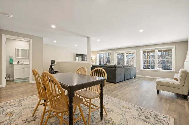 $524,900 | 564 Kenduskeag Avenue, Bangor, ME 04401