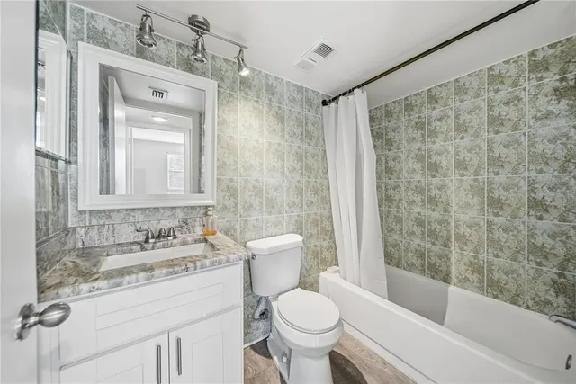 $159,999 | 5040 Terrace Palms Circle, Unit 102, Tampa, FL 33617