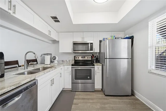 $159,999 | 5040 Terrace Palms Circle, Unit 102, Tampa, FL 33617