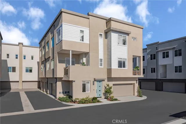 $1,245,990 | 7228 Alchemy Circle, Huntington Beach, CA 92647