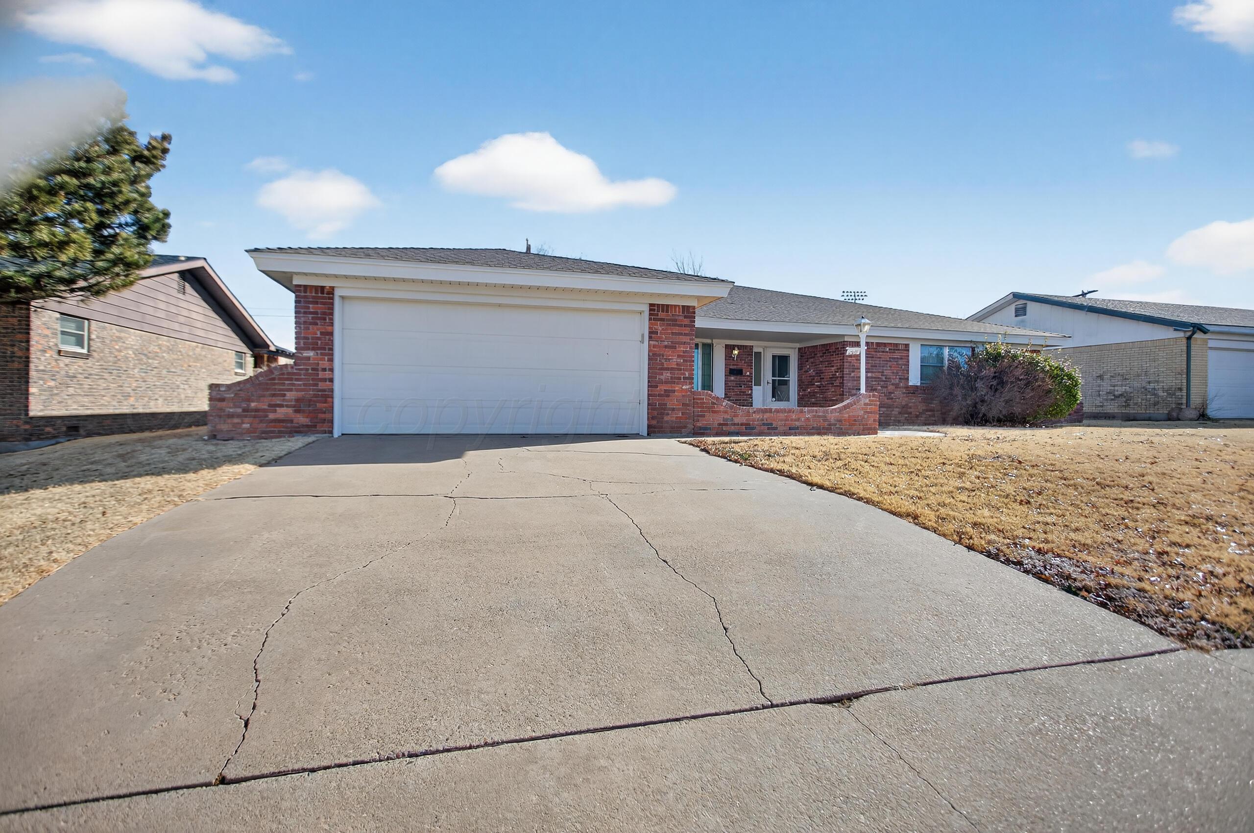 1209 Northwestern Street Perryton, TX 79070 - Photo 3 of 54 KCP_0006