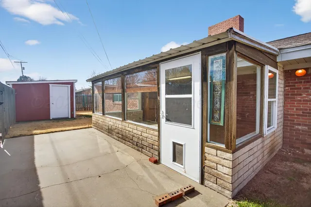 $230,000 | 1209 Northwestern Street, Perryton, TX 79070