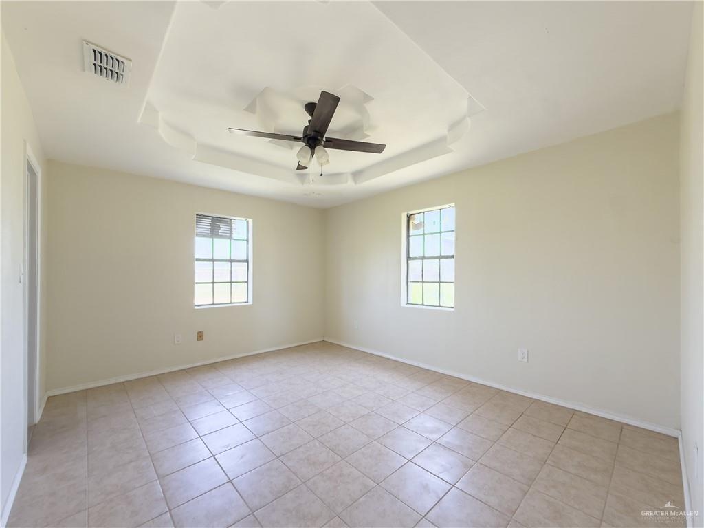 720 East Ricky Crossland Avenue Elsa, TX 78543 - Photo 9 of 29