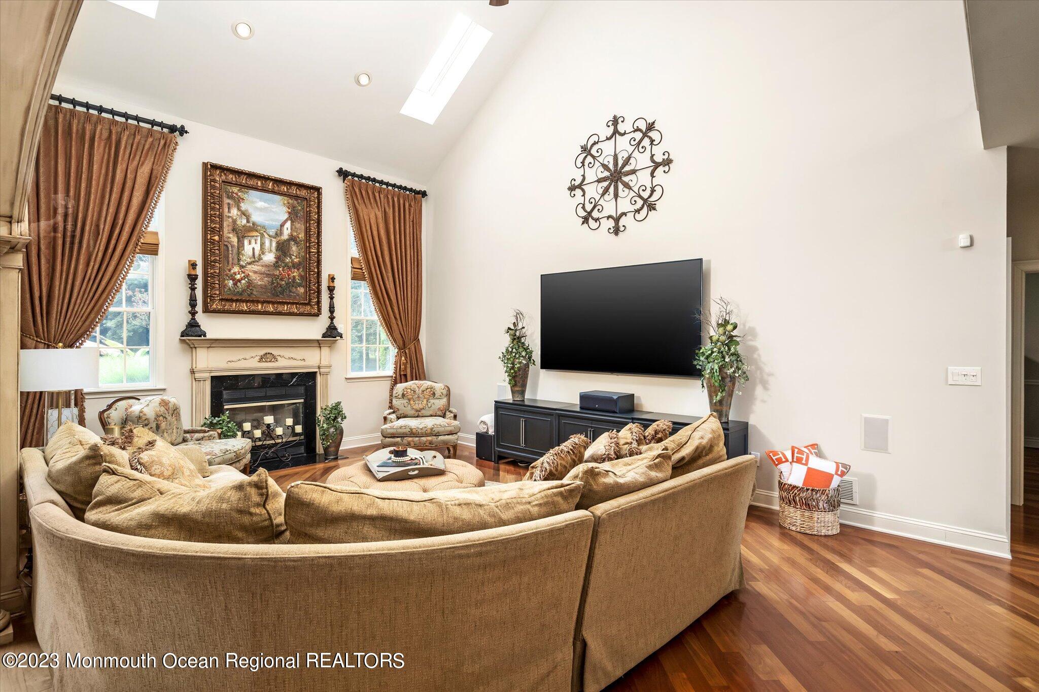 27 Millennium Drive Columbus, NJ 08022 - Photo 22 of 82 22-27_Millennium_Drive-22