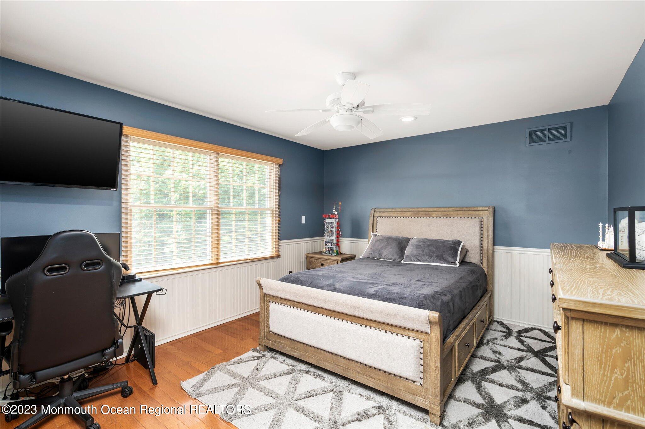 27 Millennium Drive Columbus, NJ 08022 - Photo 32 of 82 32-27_Millennium_Drive-32