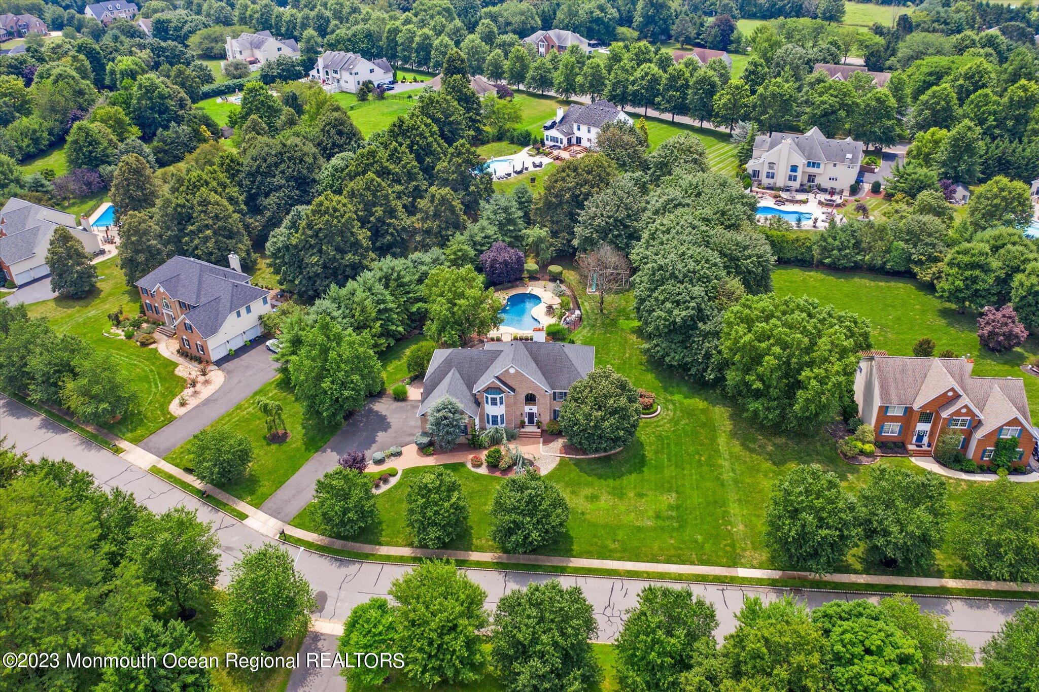 27 Millennium Drive Columbus, NJ 08022 - Photo 6 of 82 06-27_Millennium_Drive-6