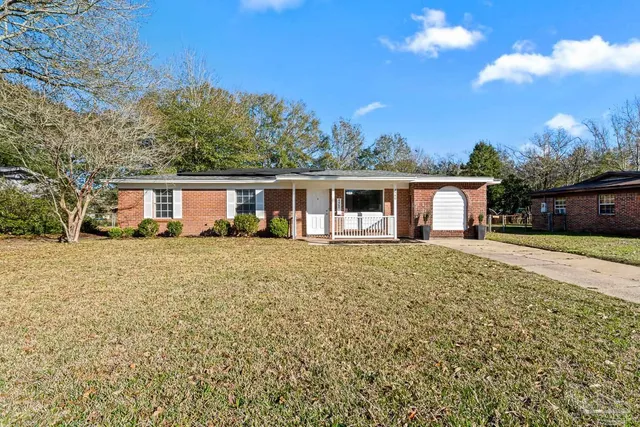 $215,000 | 4460 Santa Villa Drive, Pace, FL 32571