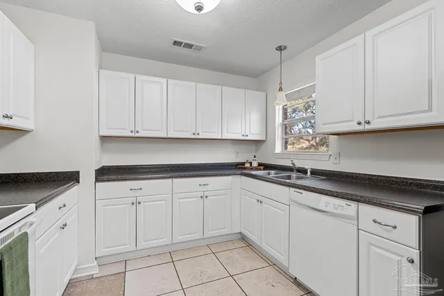 $215,000 | 4460 Santa Villa Drive, Pace, FL 32571