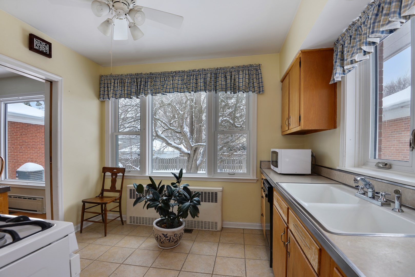 1135 Ridge Road Wilmette, IL 60091 - Photo 8 of 16