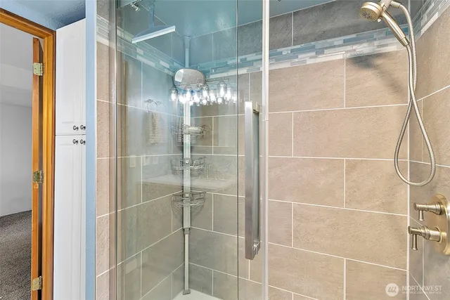 $699,000 | 30445 188 Avenue Southeast, Kent, WA 98042