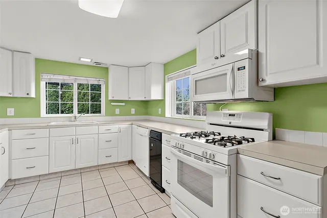 $699,000 | 30445 188 Avenue Southeast, Kent, WA 98042