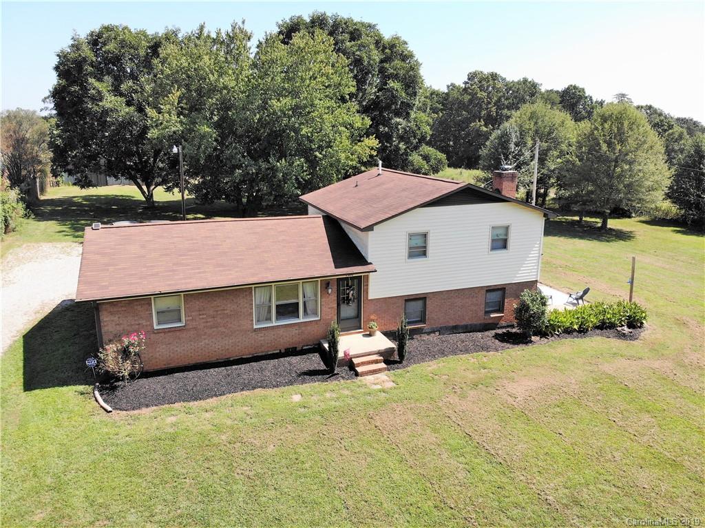 6060 Lineberger Road Sherrills Ford, NC 28673 - Photo 1 of 41 Gallery Image 1