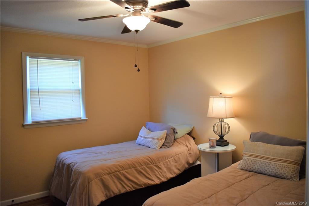 6060 Lineberger Road Sherrills Ford, NC 28673 - Photo 11 of 41 Gallery Image 11