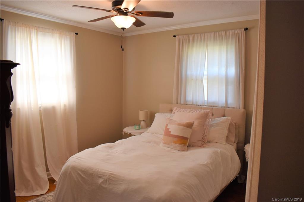 6060 Lineberger Road Sherrills Ford, NC 28673 - Photo 13 of 41 Gallery Image 13