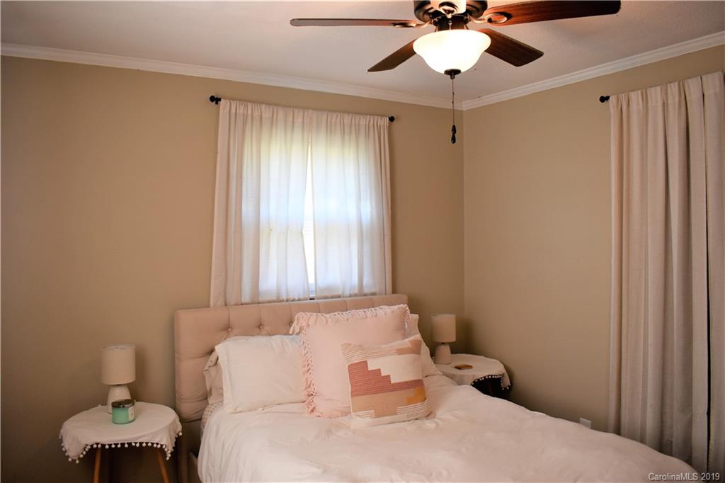 6060 Lineberger Road Sherrills Ford, NC 28673 - Photo 14 of 41 Gallery Image 14