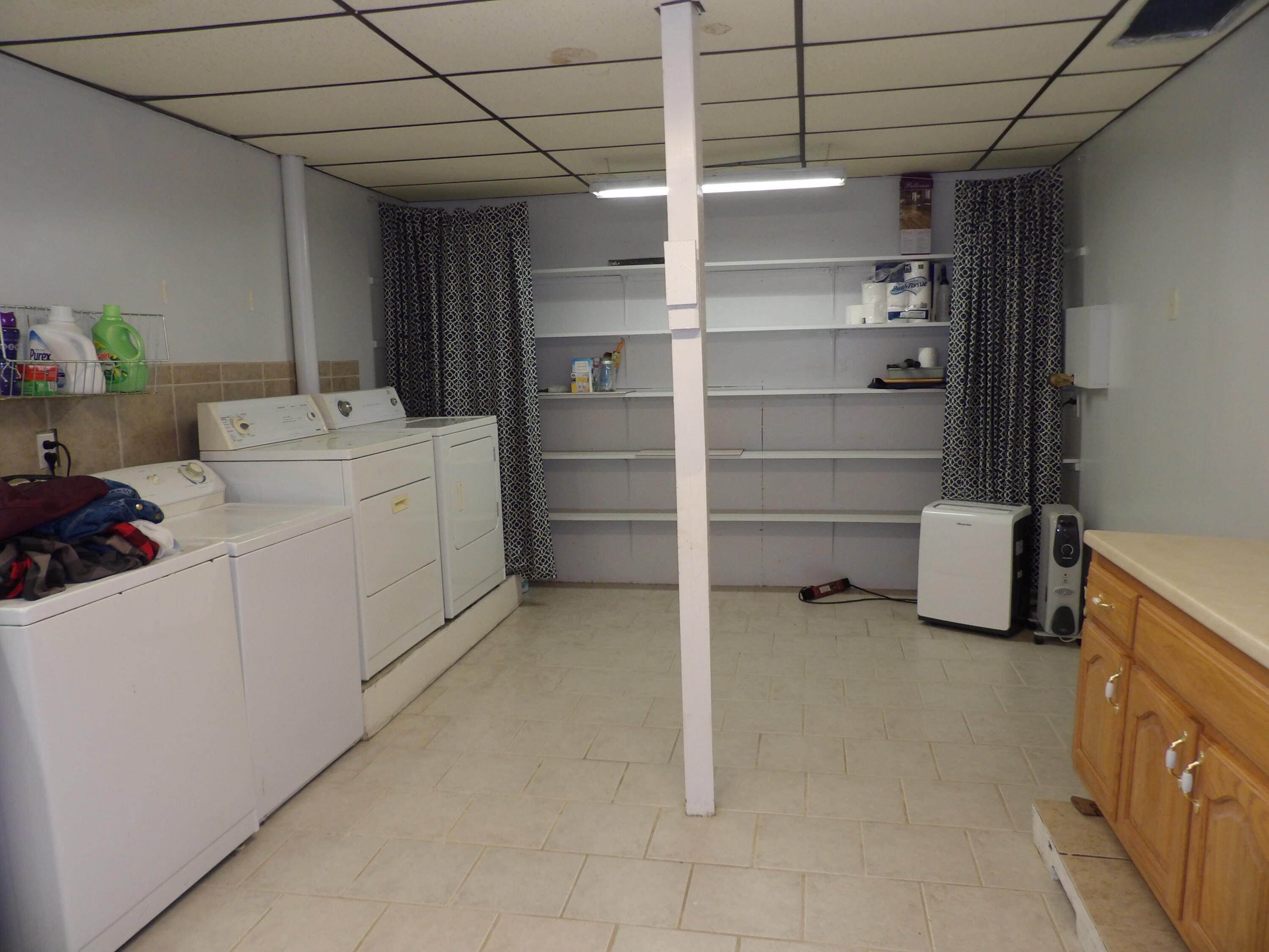 716 Fernhill Road Pikeville, TN 37367 - Photo 35 of 55 100_2511