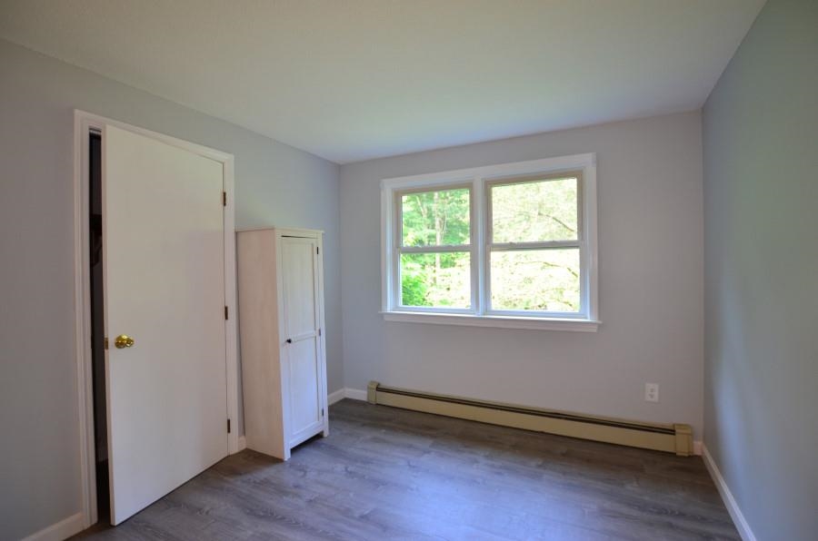 20 Olesen Road Derry, NH 03038 - Photo 16 of 40