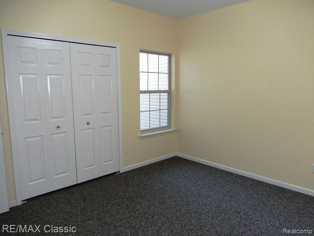 540 Riviera Court, Unit 244 Walled Lake, MI 48390 - Photo 15 of 39