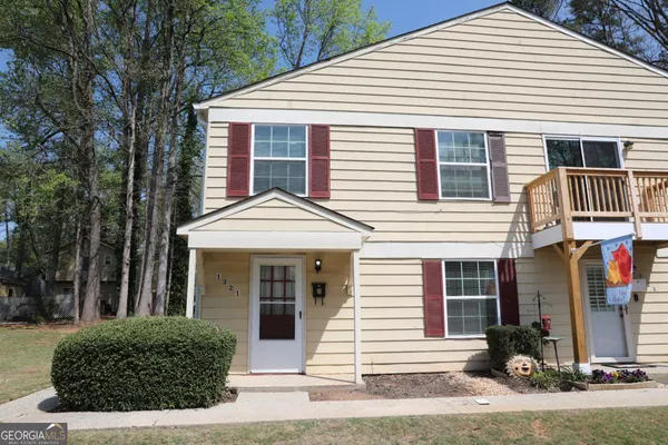 $195,000 | 1321 Surrey Lane Southwest, Unit 1321, Marietta, GA 30008