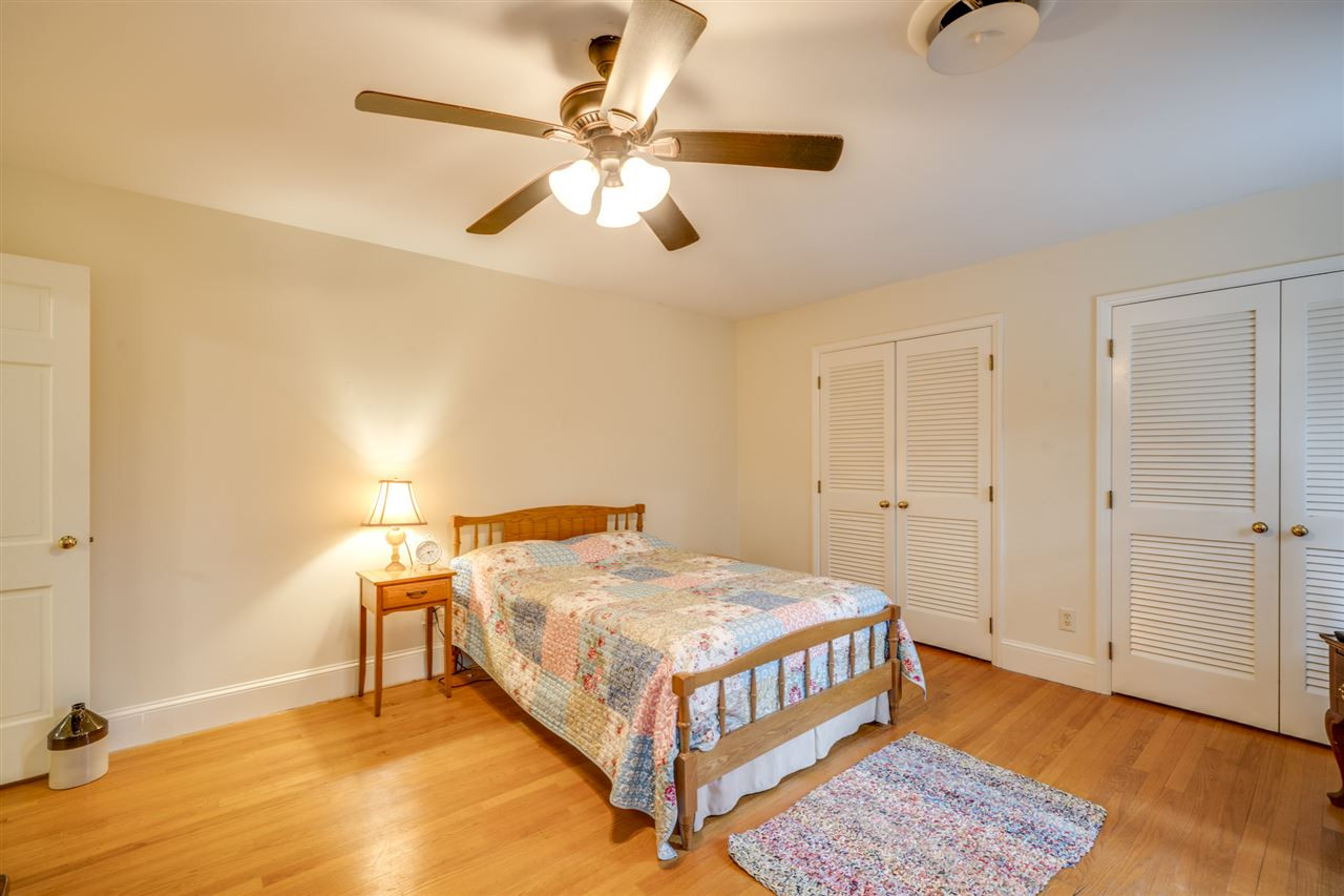 4616 Fernham Place Raleigh, NC 27612 - Photo 21 of 26 Photo 21