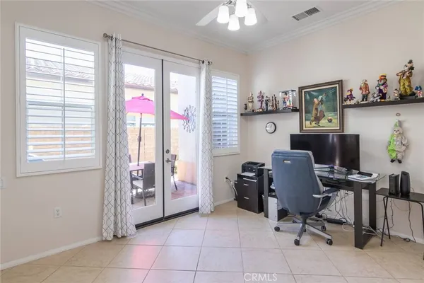 $867,000 | 23734 Mahogany Court, Valencia, CA 91354