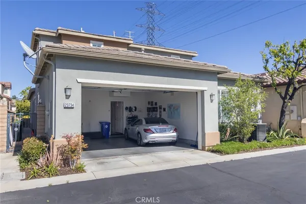 $867,000 | 23734 Mahogany Court, Valencia, CA 91354