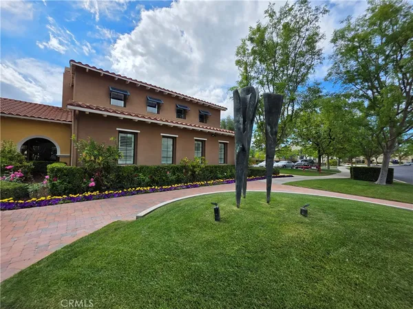 $867,000 | 23734 Mahogany Court, Valencia, CA 91354