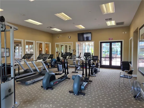 $867,000 | 23734 Mahogany Court, Valencia, CA 91354