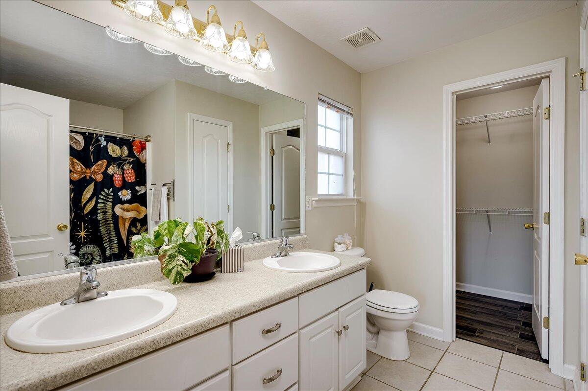4022 Rosedale Place Grovetown, GA 30813 - Photo 13 of 37 Owner's ensuite bathroom