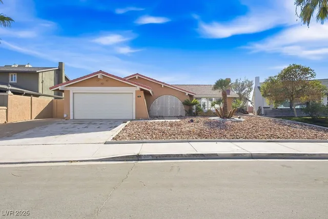 $464,900 | 1524 Christina Drive, Boulder City, NV 89005