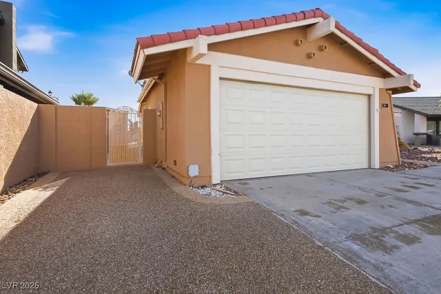 $464,900 | 1524 Christina Drive, Boulder City, NV 89005