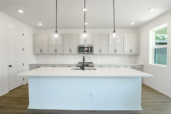 $549,990 | 2298 Broadbrook Drive, St. Cloud, FL 34771