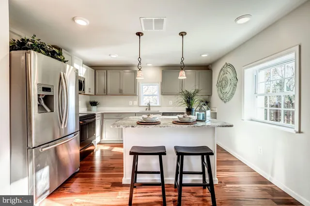 $1,365,000 | 41217 Little River Turnpike, Aldie, VA 20105