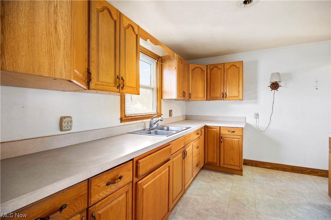 3119 State Road Vermilion, OH 44089 - Photo 11 of 32