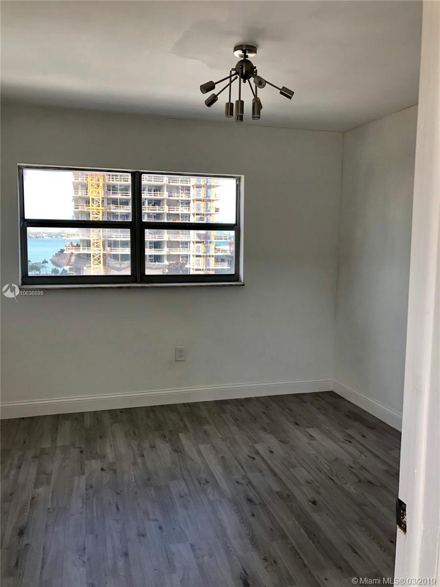 1300 Alton Road, Unit 7D Miami Beach, FL 33139 - Photo 7 of 13 Gallery Image 7