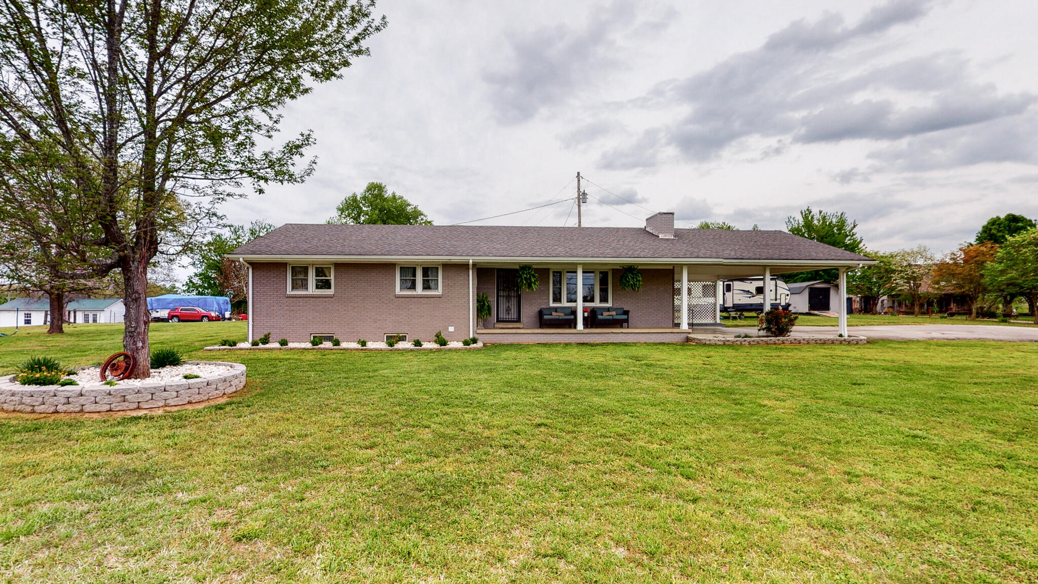 7084 Barbourville Road London, KY 40744 - Photo 1 of 54 7084 Barbourville Rd London KY 40744-35