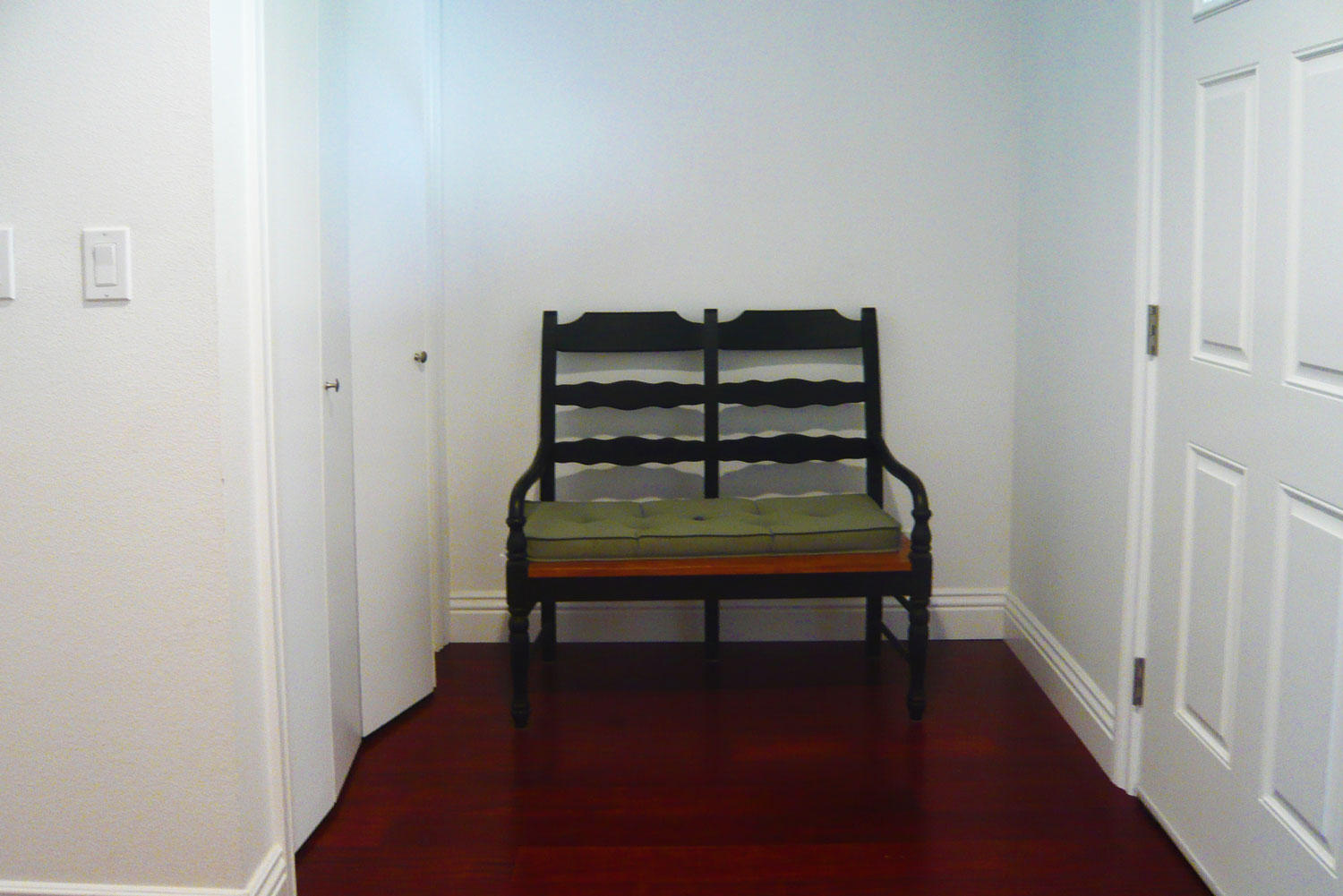 843 Weldon Road Santa Barbara, CA 93109 - Photo 17 of 20 Mahogany Floor at Entry