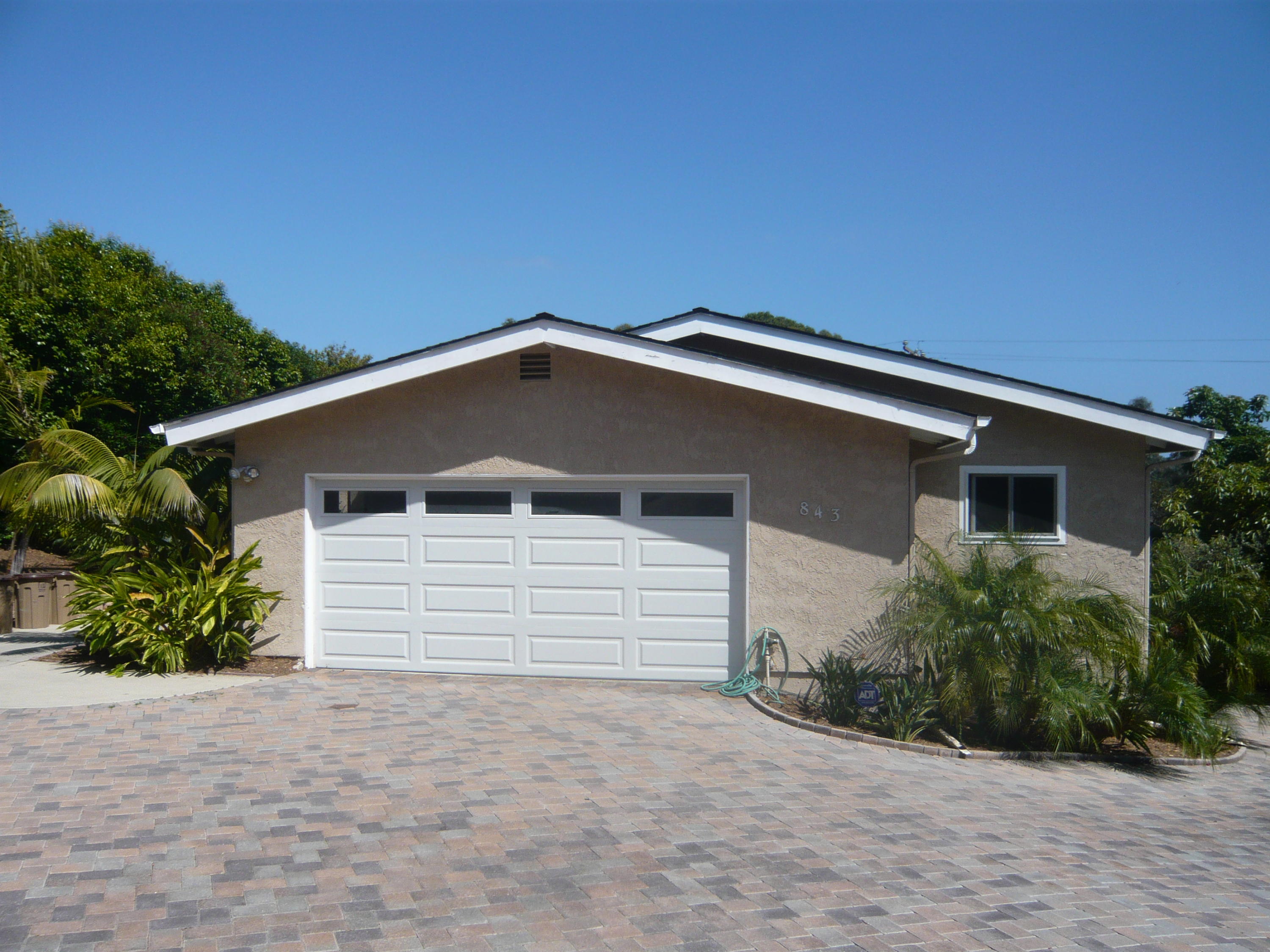 843 Weldon Road Santa Barbara, CA 93109 - Photo 18 of 20 Front of house