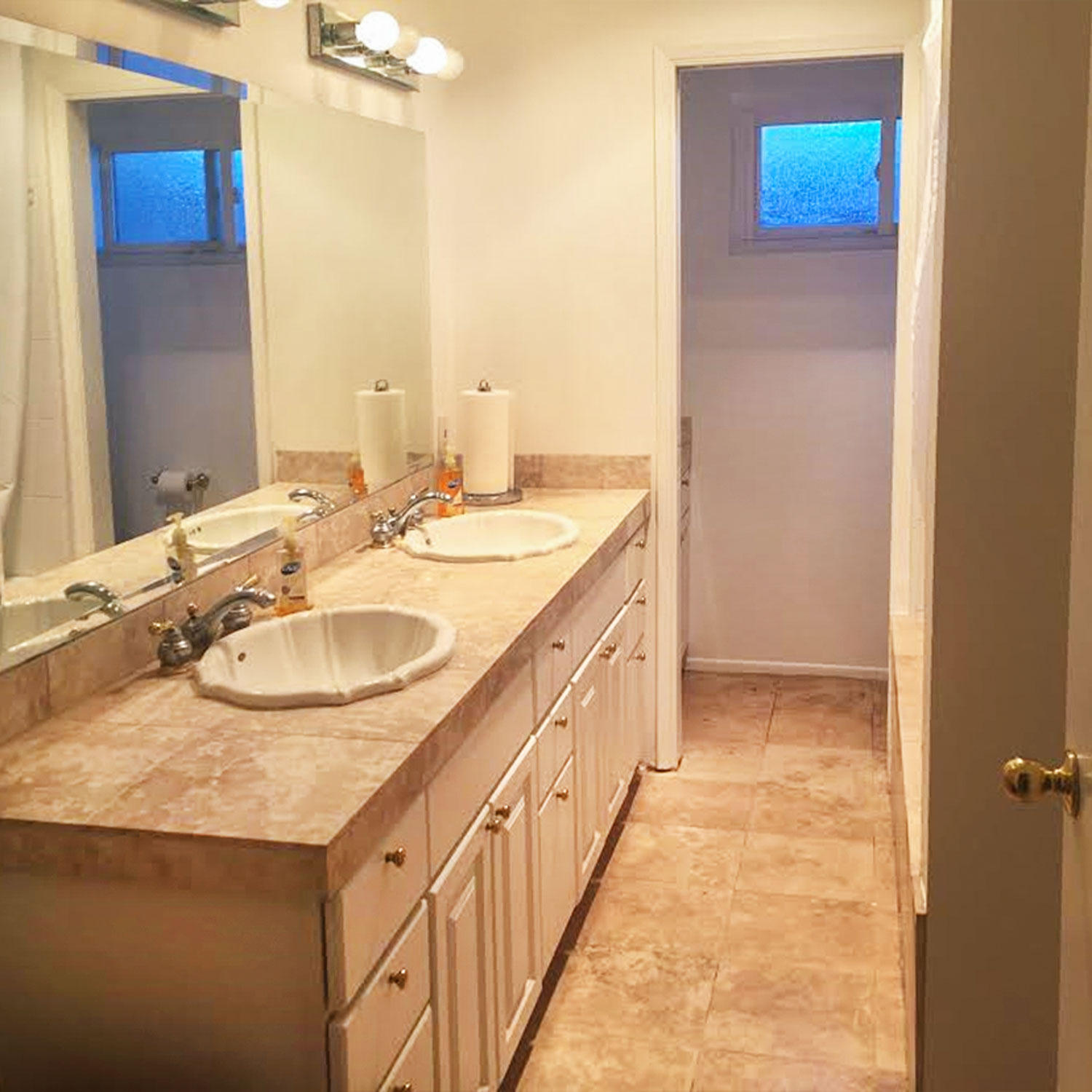 843 Weldon Road Santa Barbara, CA 93109 - Photo 10 of 20 Lower Level Bath