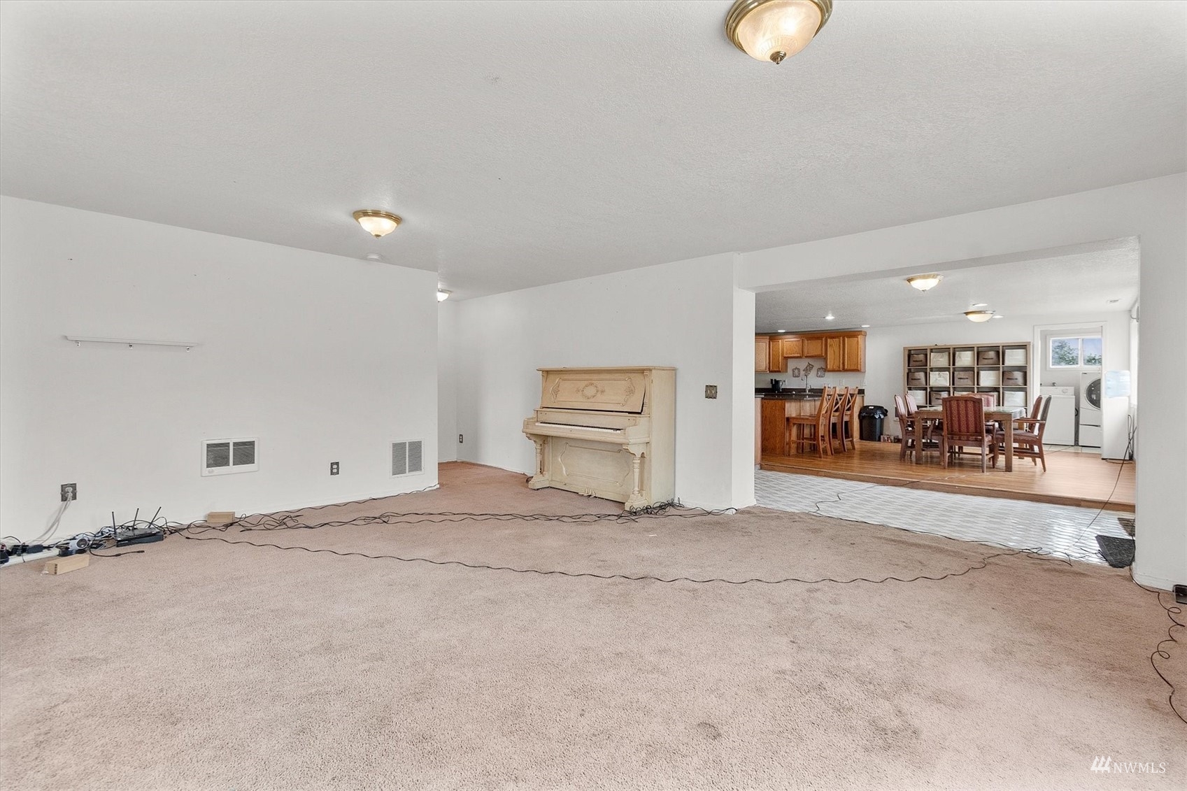 324 North Welcome Slough Road Cathlamet, WA 98612 - Photo 8 of 40 Gallery Image 8