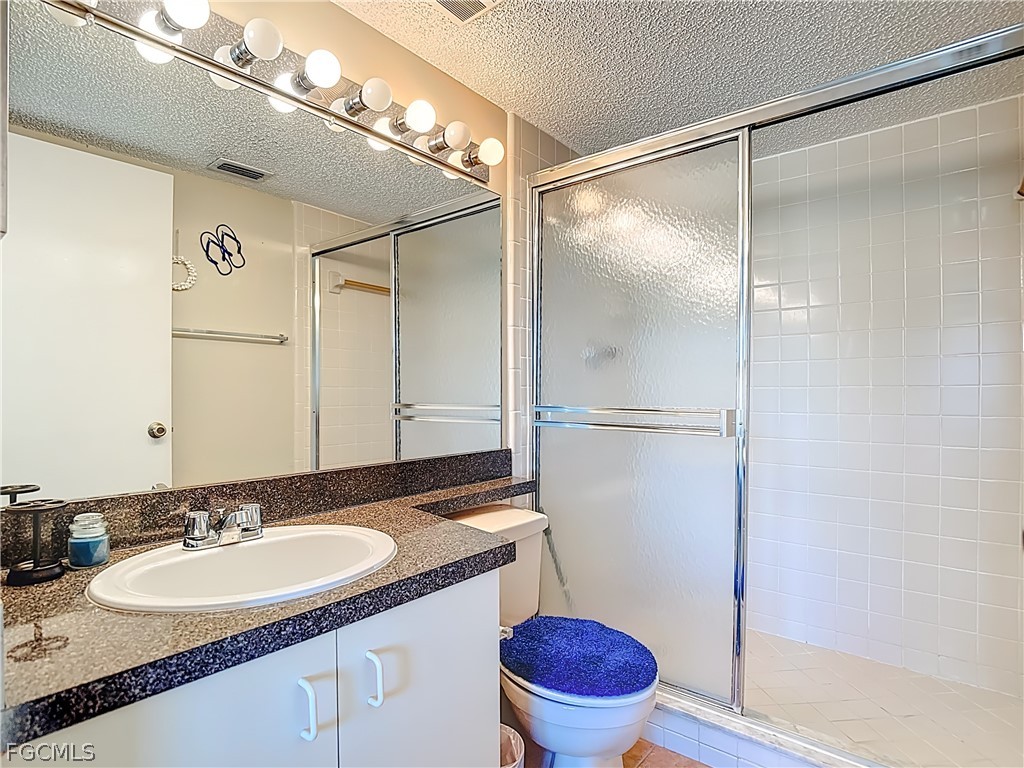 13505 Eagle Ridge Drive, Unit 423 Fort Myers, FL 33912 - Photo 22 of 46